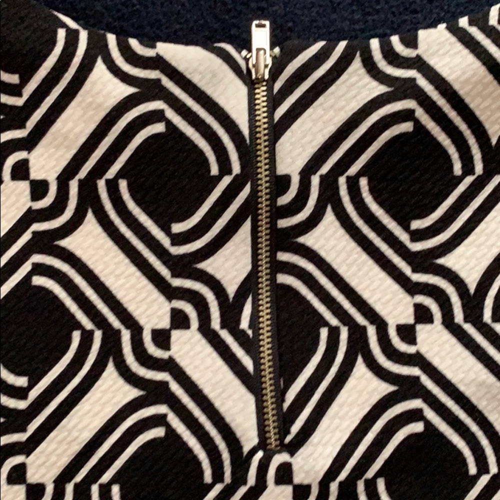 CUTE patterned cropped blouse - Picture 3 of 3